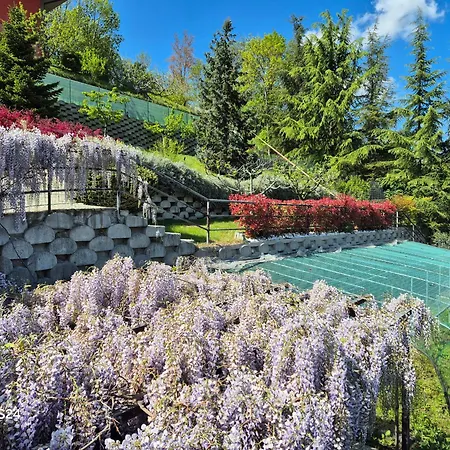 Il Quadrifoglio アパート Pavarolo